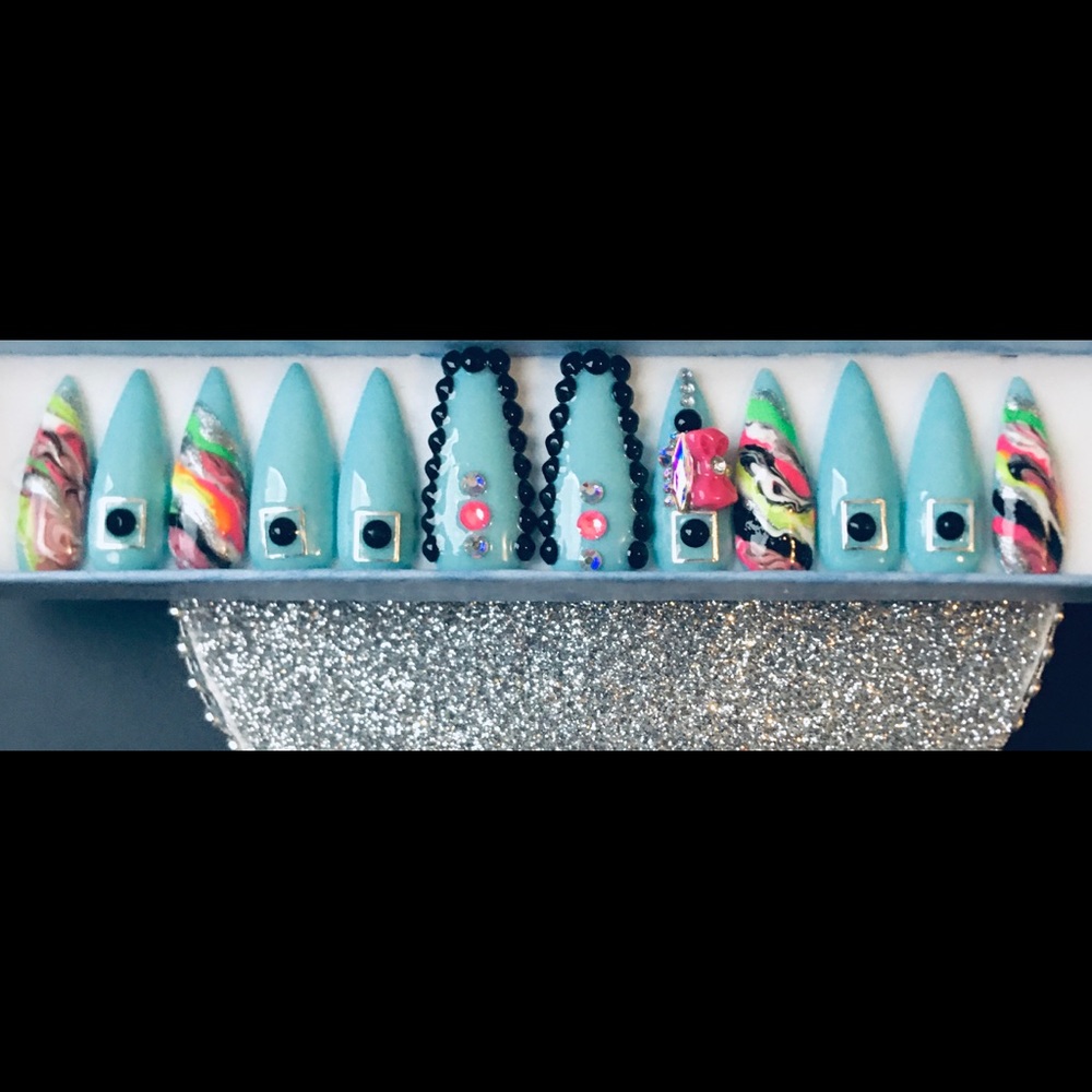 Blue Whirl Stiletto Nails w/ballerina thumb-LARGE